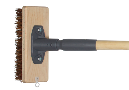 ЧЕТКА ЗА ПОЧИСТВАНЕ НА ТЕРАСА 19 CM с дървена дръжка