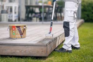 VALTTI PLUS WOOD OIL 0,9 L Масло за дървени подове и градински мебели на ВО